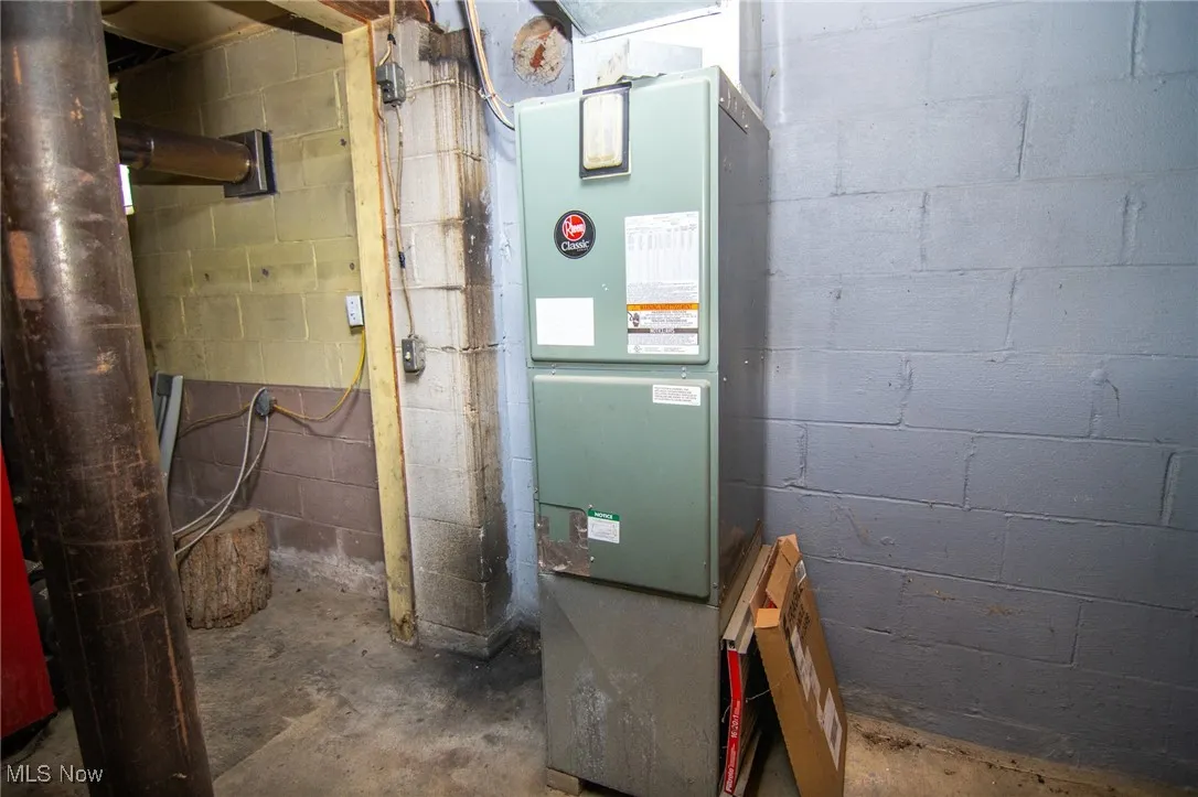 Utilities featuring heating unit