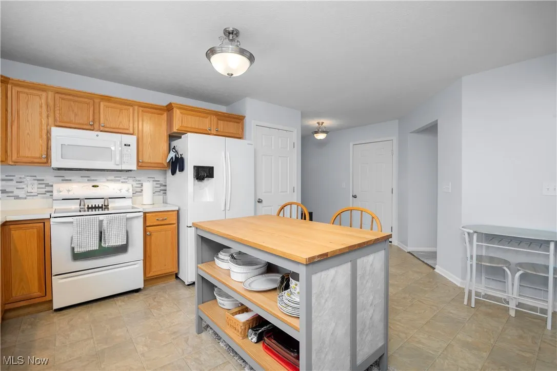 17810 Engle Court, Brook Park, Ohio 44142,MLS Now Listing ID