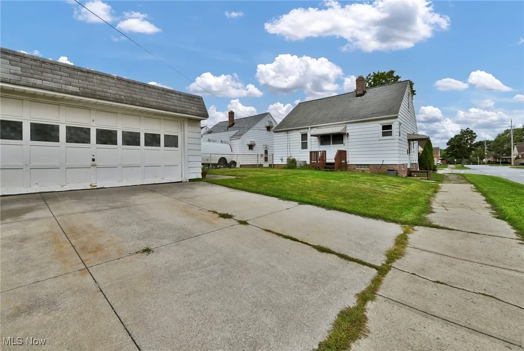 9005 Ansonia Avenue, Brooklyn, Ohio 44144,MLS Now Listing ID