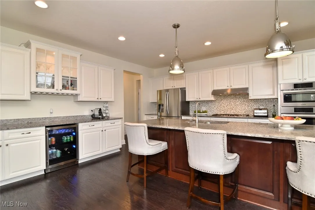 17581 Gates Landing Drive, Chagrin Falls, Ohio 44023,MLS Now Listing ID