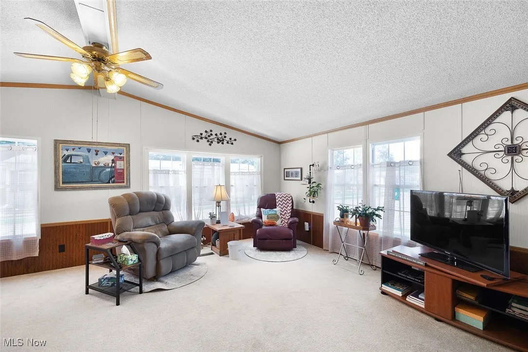 9 Jessica Lane, Olmsted Twp, Ohio 44138,MLS Now Listing ID
