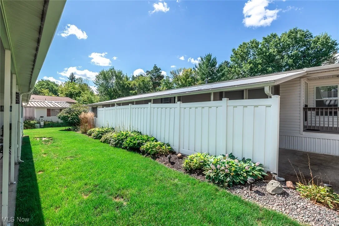 1 Matthews Corner, Olmsted Twp, Ohio 44138,MLS Now Listing ID