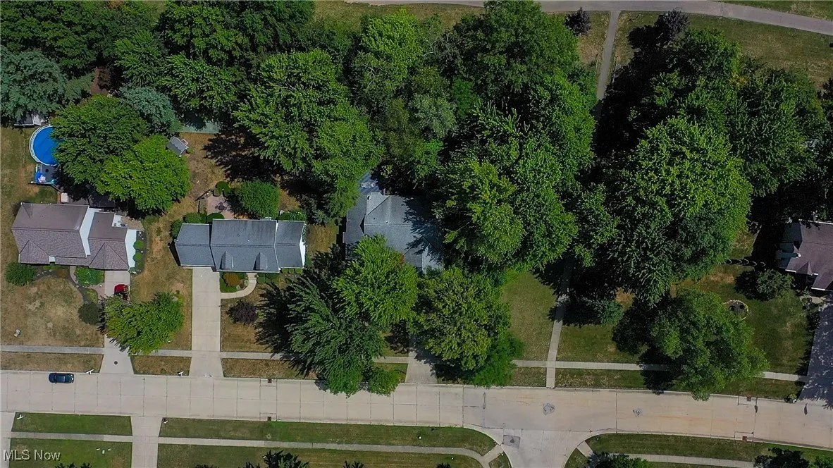 2463 Candlewood Drive, Avon, Ohio 44011,MLS Now Listing ID