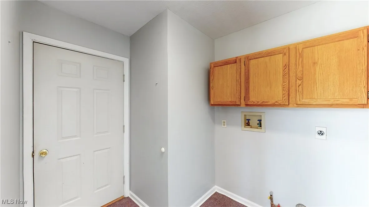 965 Elizabeth Court, Cuyahoga Falls, Ohio 44221,MLS Now Listing ID