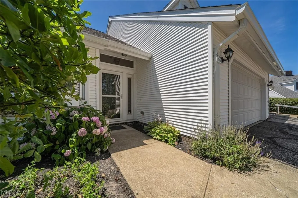 5760 Emerald Ridge # A, Solon, Ohio 44139,MLS Now Listing ID