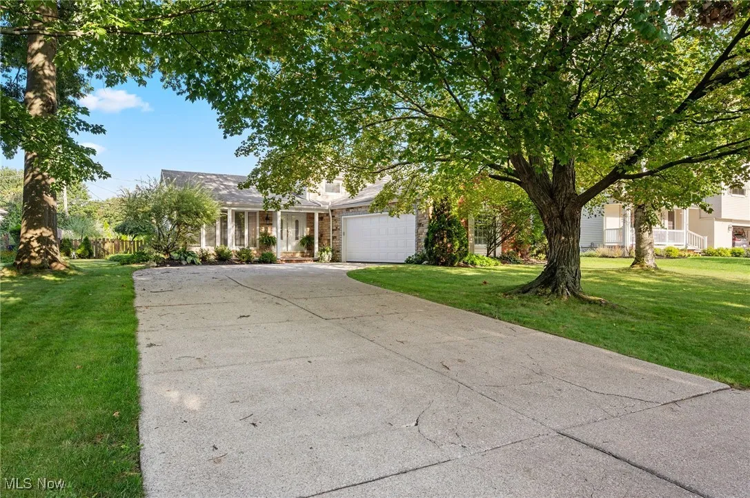 3525 Chrisfield Drive, Rocky River, Ohio 44116,MLS Now Listing ID