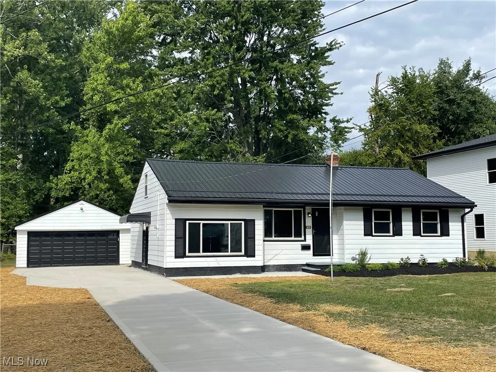 760 E 344th Street, Eastlake, Ohio 44095,MLS Now Listing ID