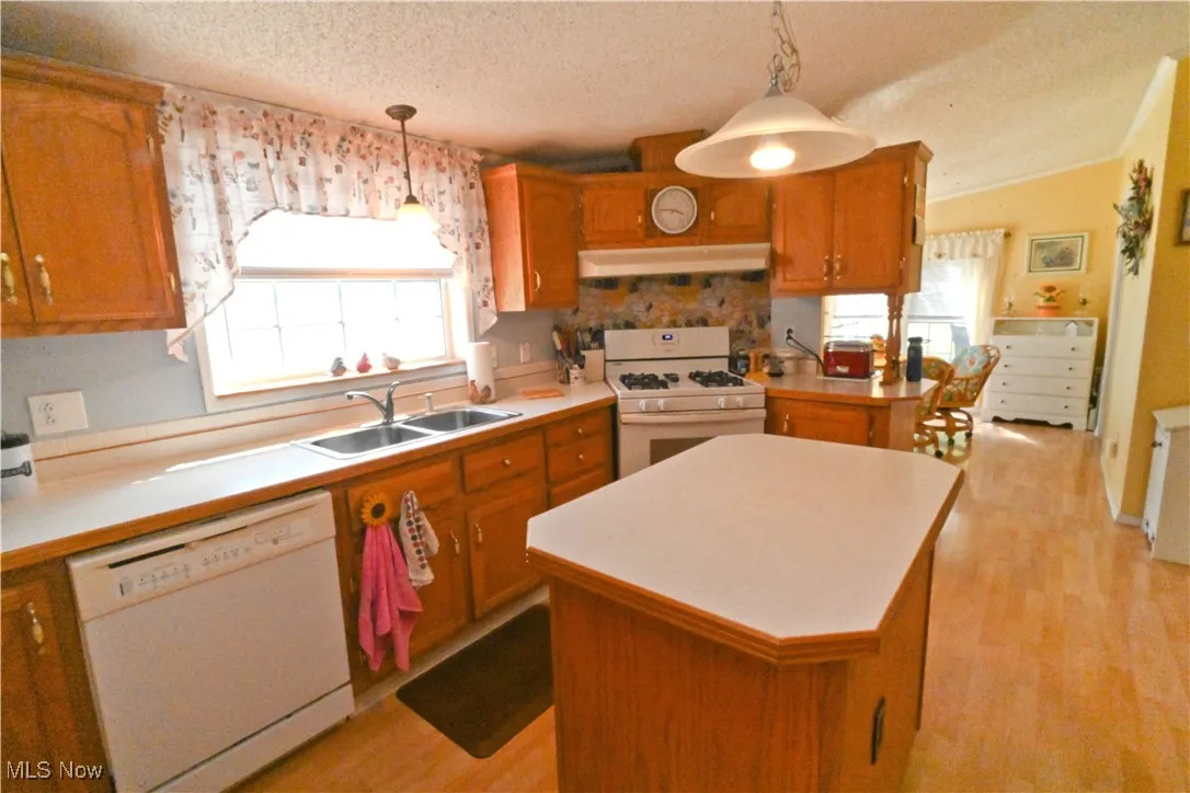 25 Dogwood Drive, Beloit, Ohio 44609,MLS Now Listing ID