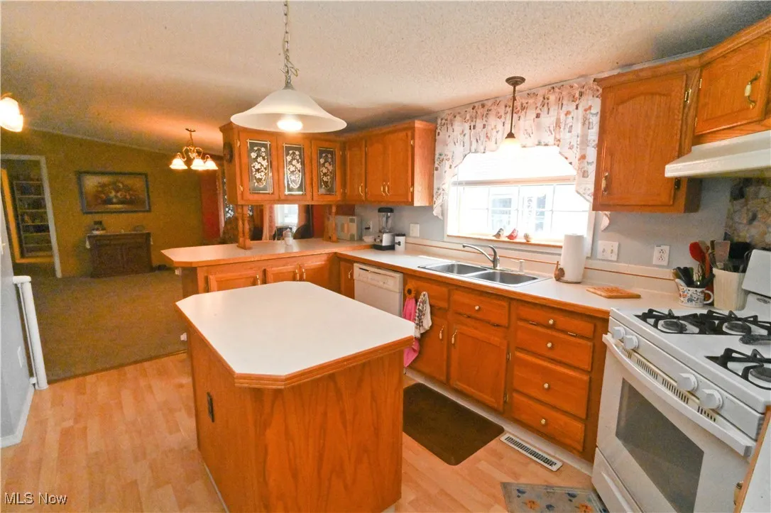 25 Dogwood Drive, Beloit, Ohio 44609,MLS Now Listing ID