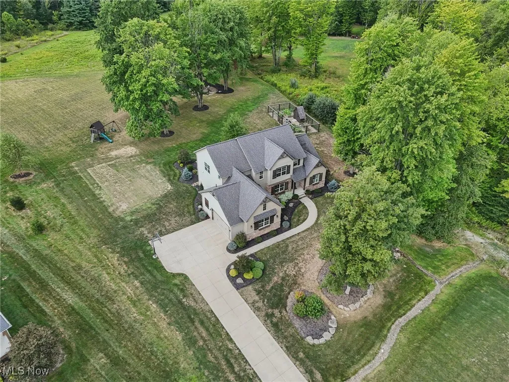 877 Chardoney Drive, Wadsworth, Ohio 44281,MLS Now Listing ID