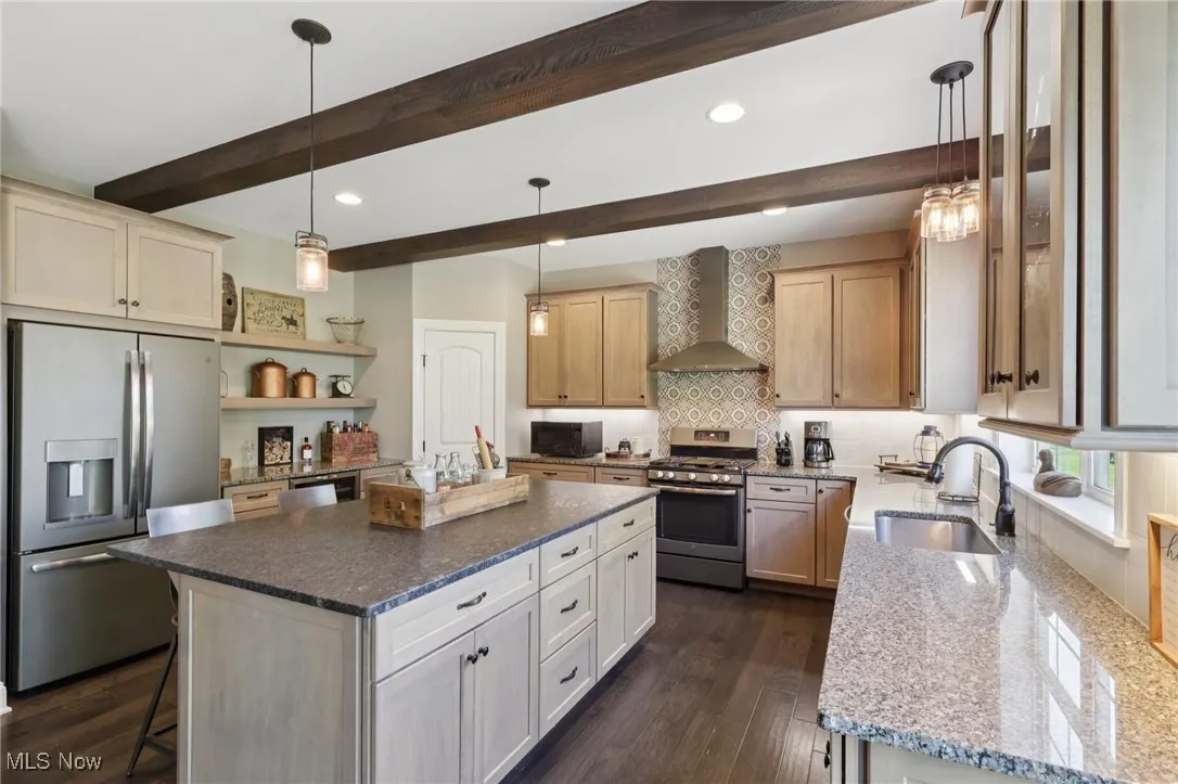 877 Chardoney Drive, Wadsworth, Ohio 44281,MLS Now Listing ID