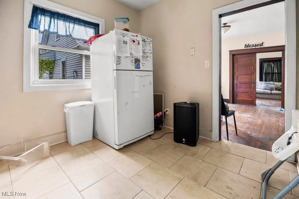 2082 W 87th Street, Cleveland, Ohio 44102,MLS Now Listing ID