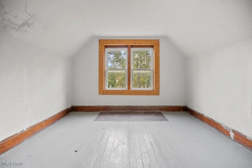 2082 W 87th Street, Cleveland, Ohio 44102,MLS Now Listing ID