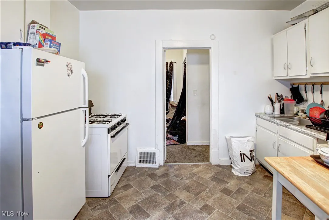2095 Lark Street, Lakewood, Ohio 44107,MLS Now Listing ID