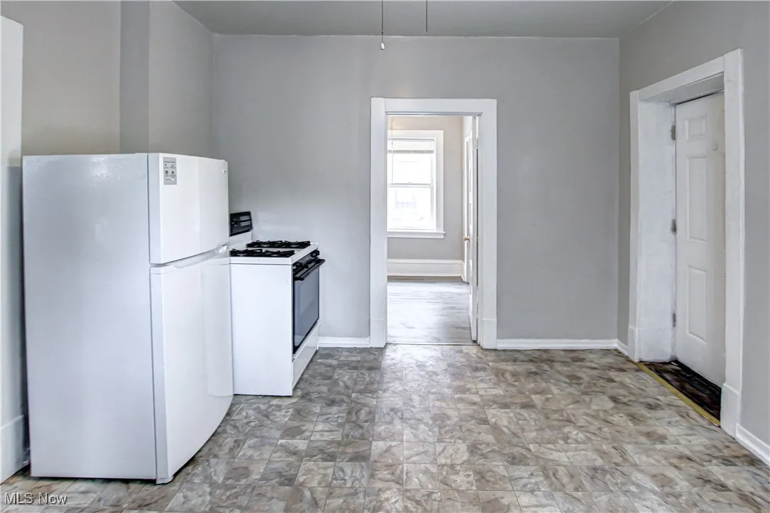 2095 Lark Street, Lakewood, Ohio 44107,MLS Now Listing ID