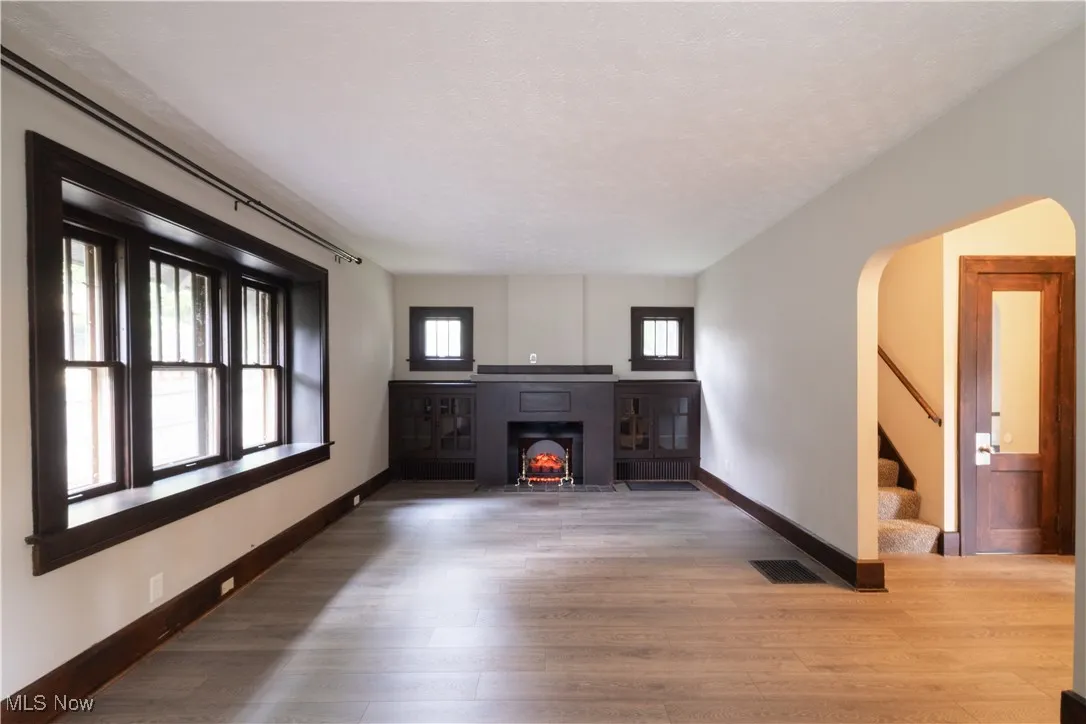 129 Corson Avenue, Akron, Ohio 44302,MLS Now Listing ID