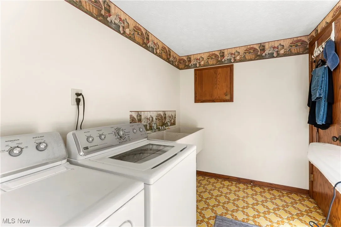11558 Lela Avenue, Uniontown, Ohio 44685,MLS Now Listing ID