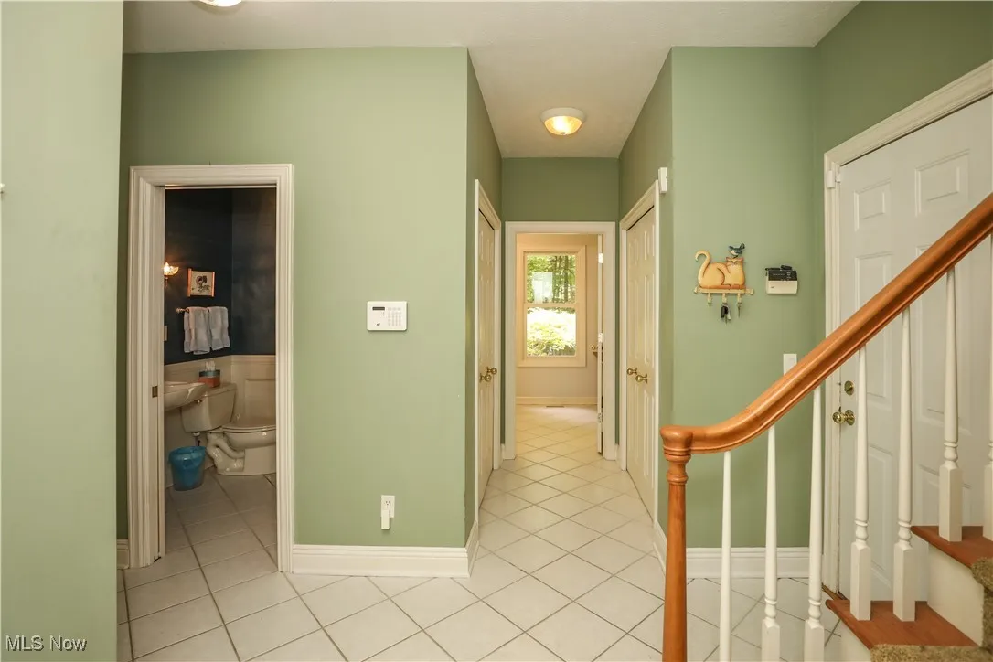 831 Meadowbrook Drive, Aurora, Ohio 44202,MLS Now Listing ID