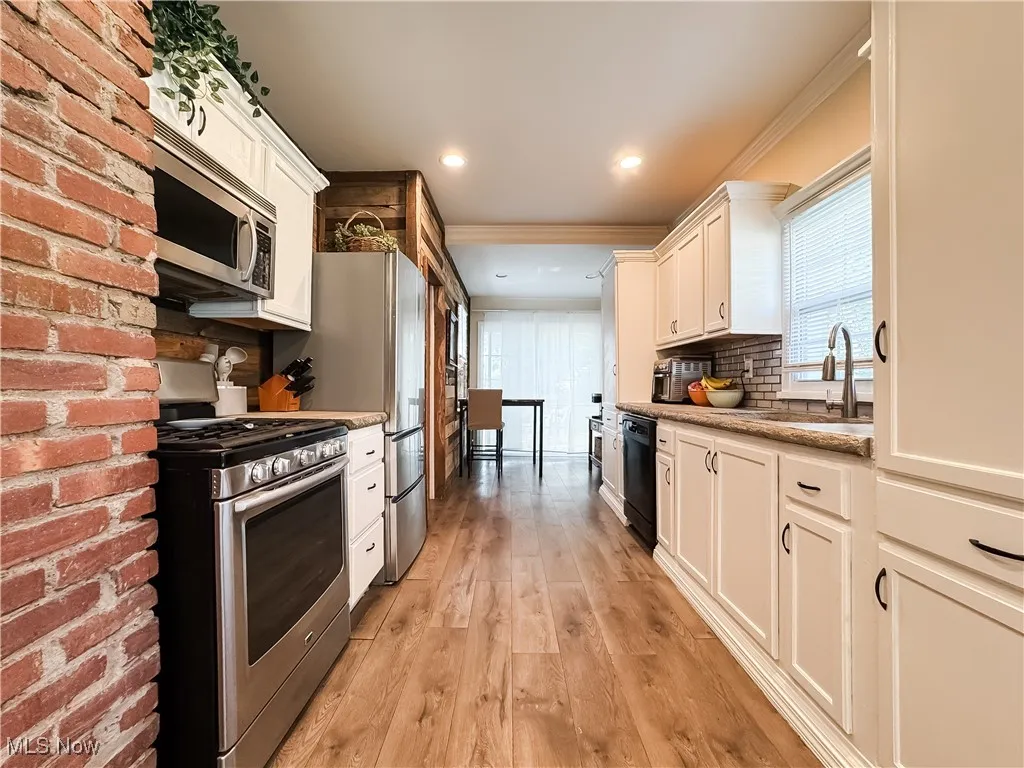 1040 Allendale Avenue, Akron, Ohio 44306,MLS Now Listing ID