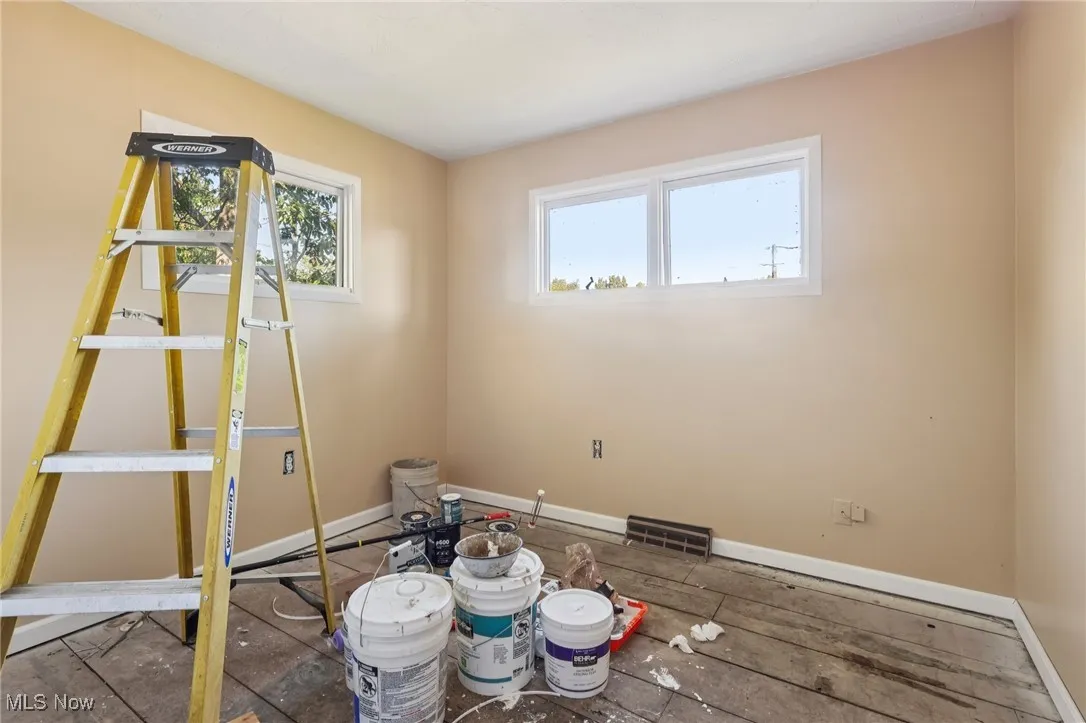 645 Madison Avenue, Barberton, Ohio 44203,MLS Now Listing ID