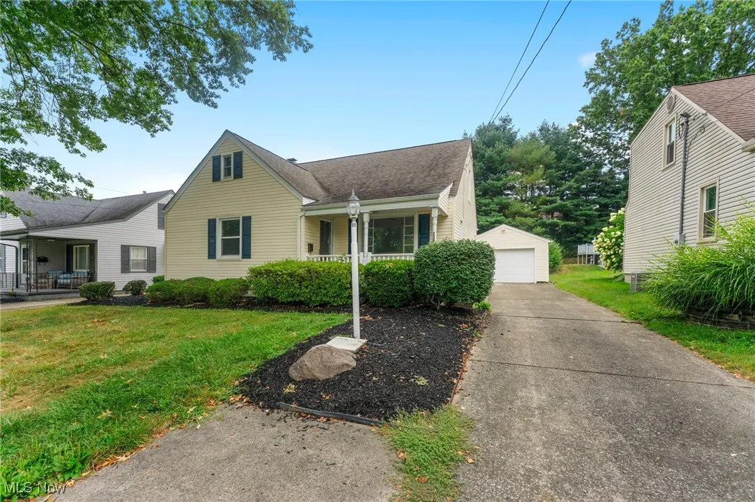 239 Elmwood Drive, Hubbard, Ohio 44425,MLS Now Listing ID