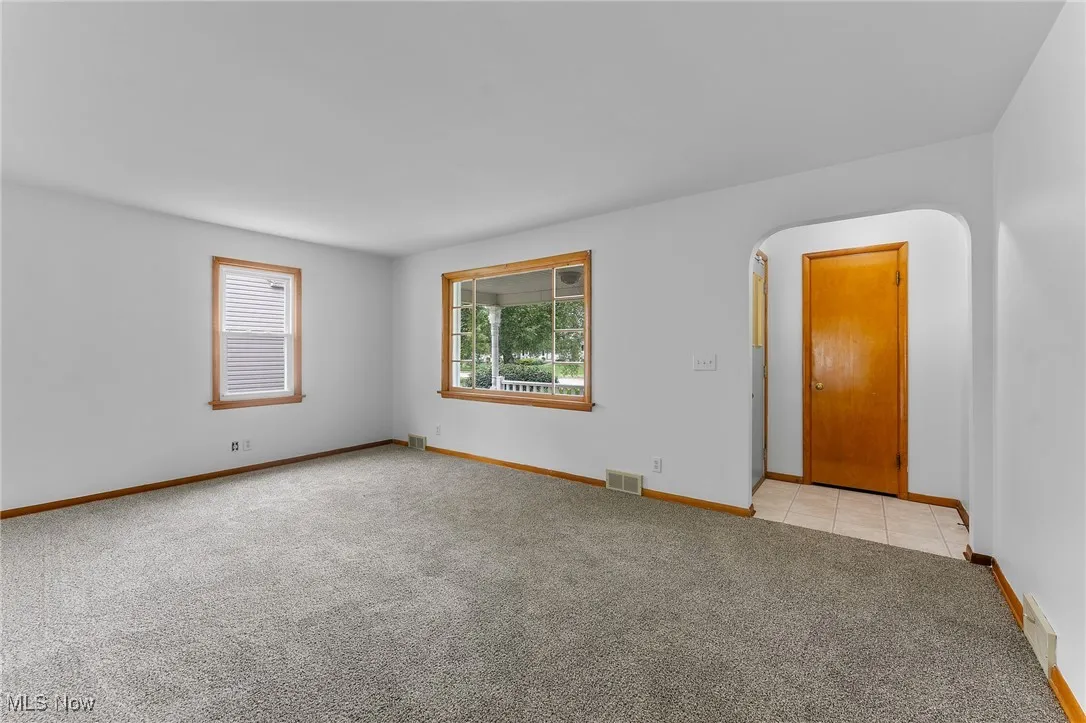 239 Elmwood Drive, Hubbard, Ohio 44425,MLS Now Listing ID