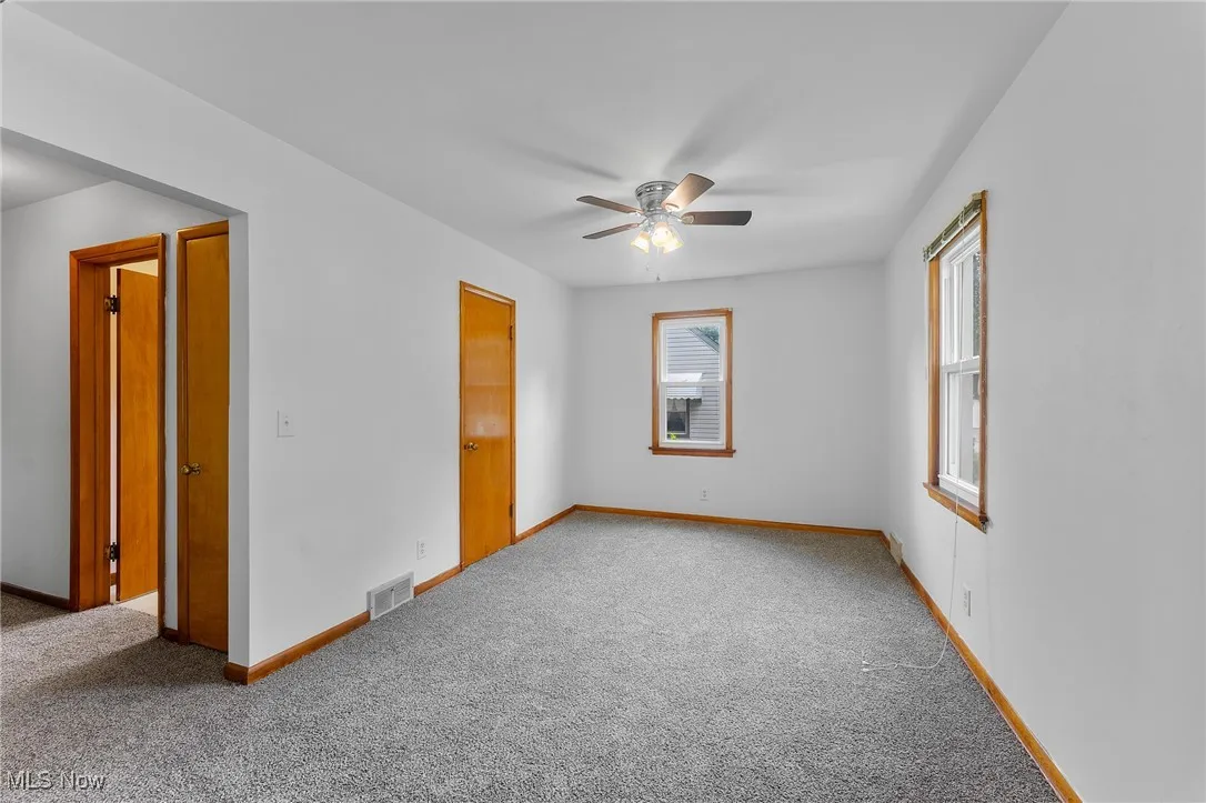 239 Elmwood Drive, Hubbard, Ohio 44425,MLS Now Listing ID