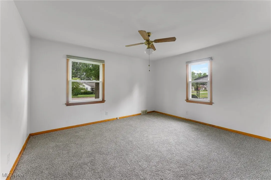 239 Elmwood Drive, Hubbard, Ohio 44425,MLS Now Listing ID
