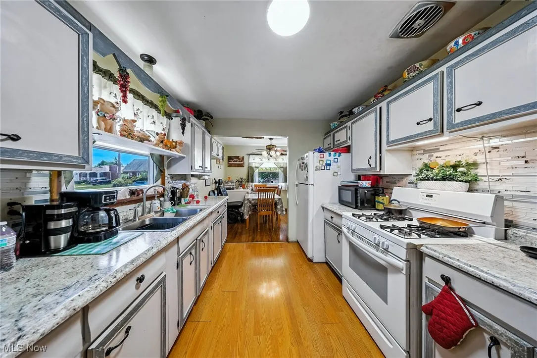 1030 W 29th Street, Lorain, Ohio 44052,MLS Now Listing ID