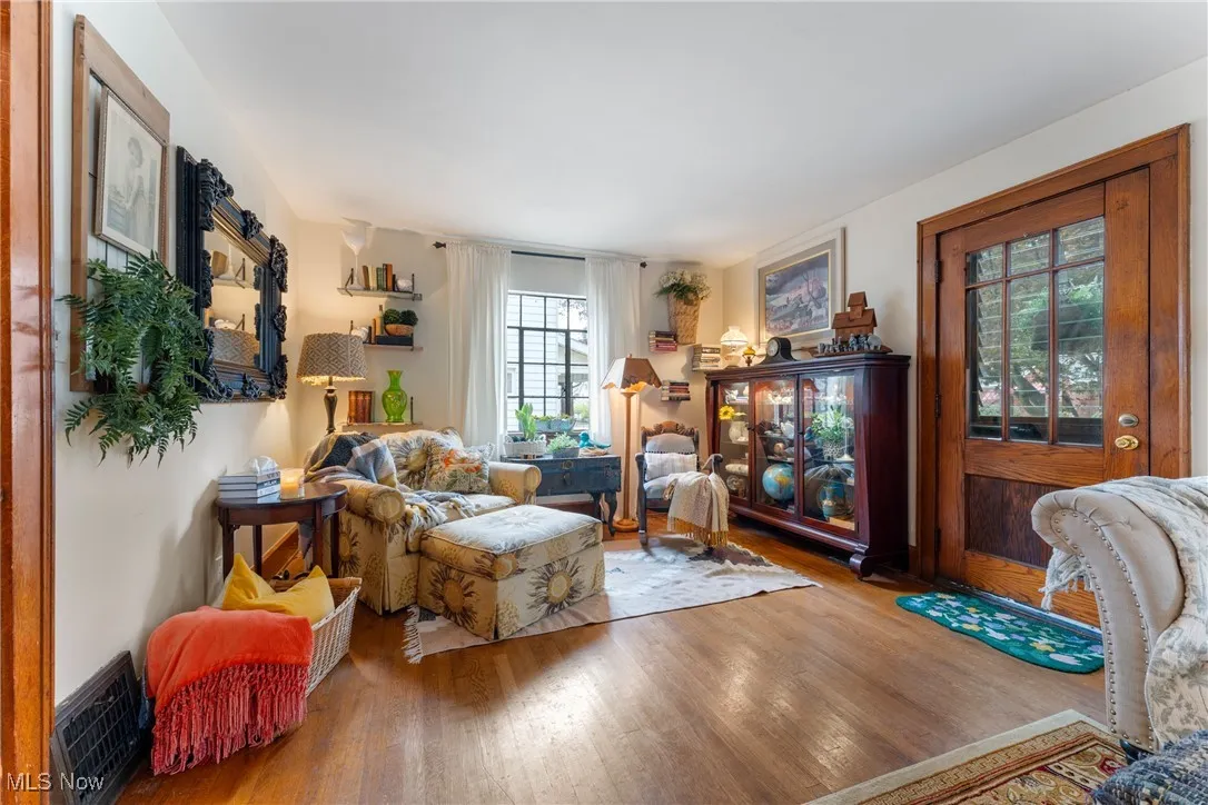 Living area featuring wood finished floors