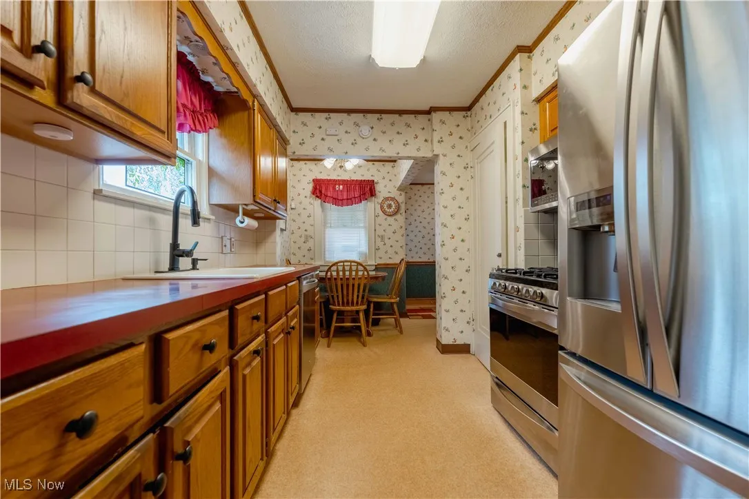 472 E Tallmadge Avenue, Akron, Ohio 44310,MLS Now Listing ID