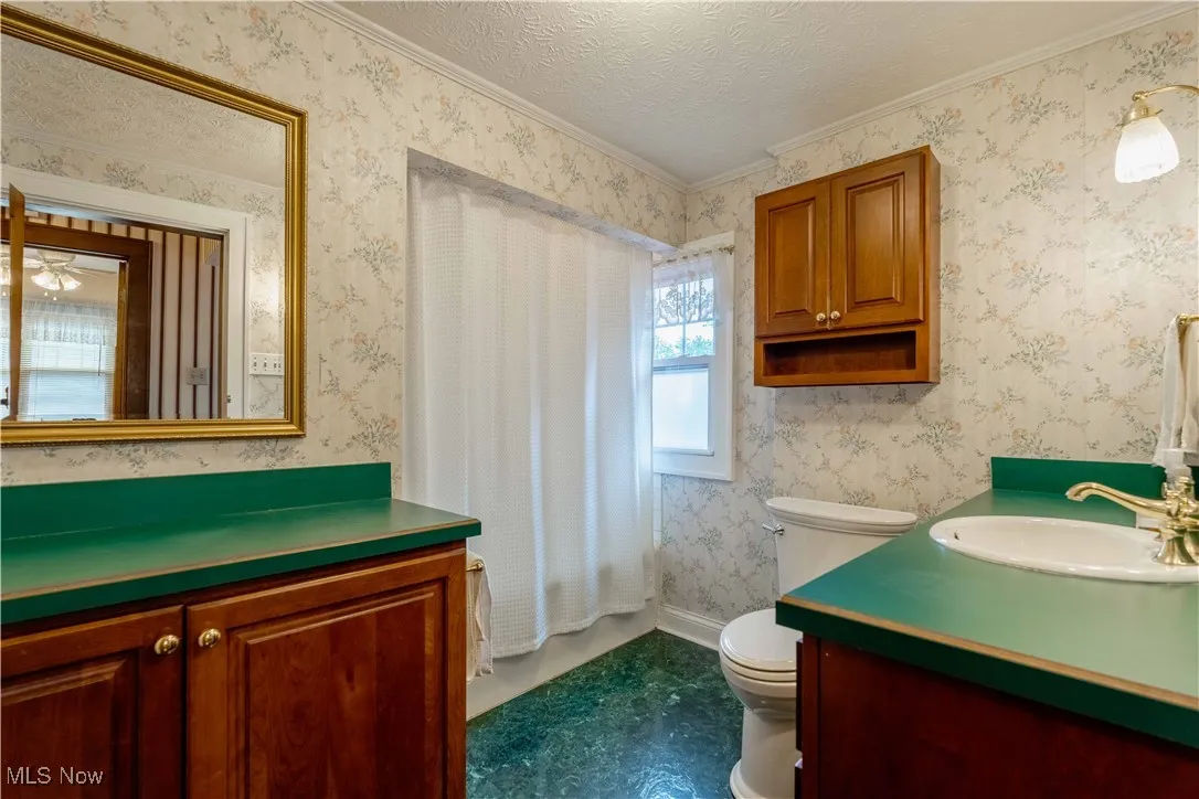 472 E Tallmadge Avenue, Akron, Ohio 44310,MLS Now Listing ID