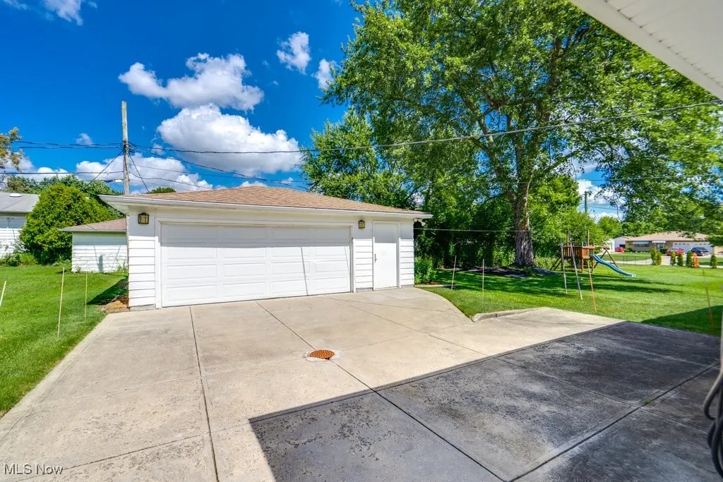 24665 Robinia Drive, Bedford Heights, Ohio 44146,MLS Now Listing ID