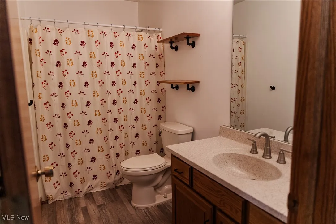 Bathroom Upstairs