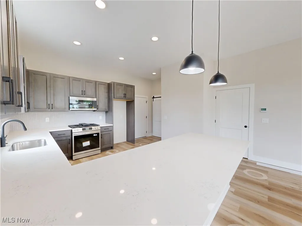 Quartz counters