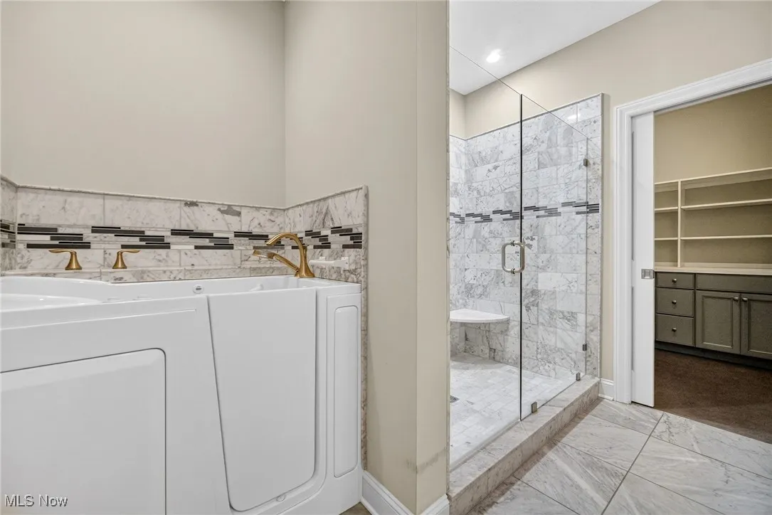 397 E Inverness Drive, Highland Heights, Ohio 44143,MLS Now Listing ID