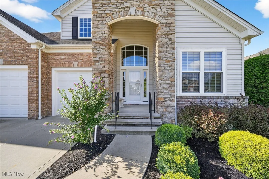 397 E Inverness Drive, Highland Heights, Ohio 44143,MLS Now Listing ID