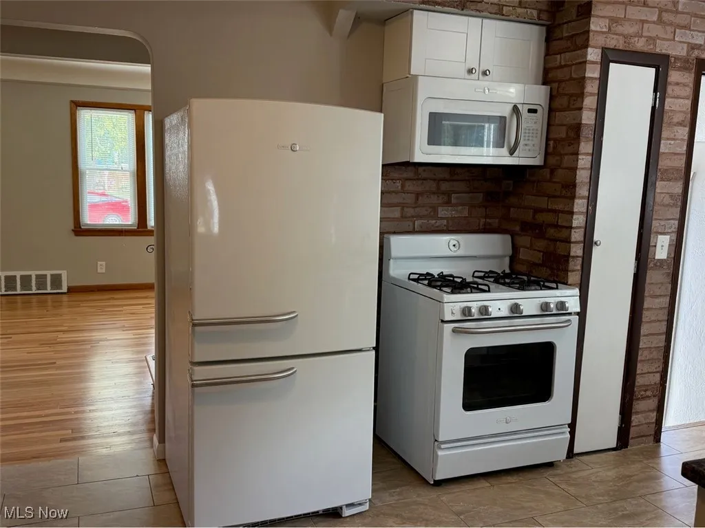 362 High Tee Street, Willowick, Ohio 44095,MLS Now Listing ID
