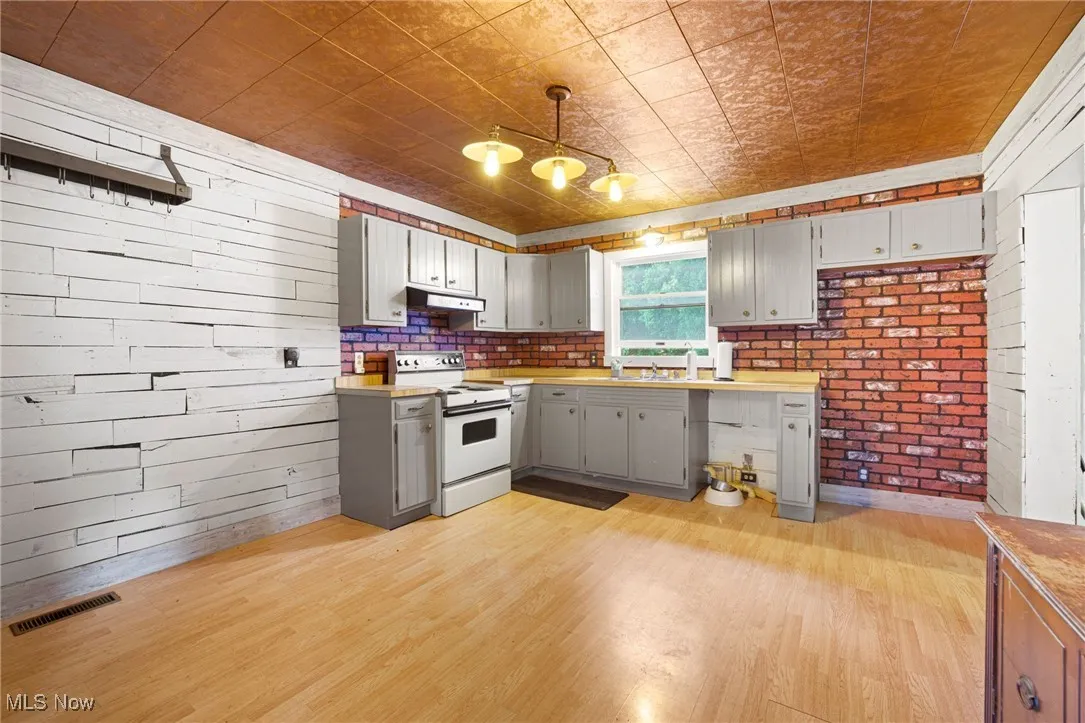 3035 20th Street, Canton, Ohio 44708,MLS Now Listing ID