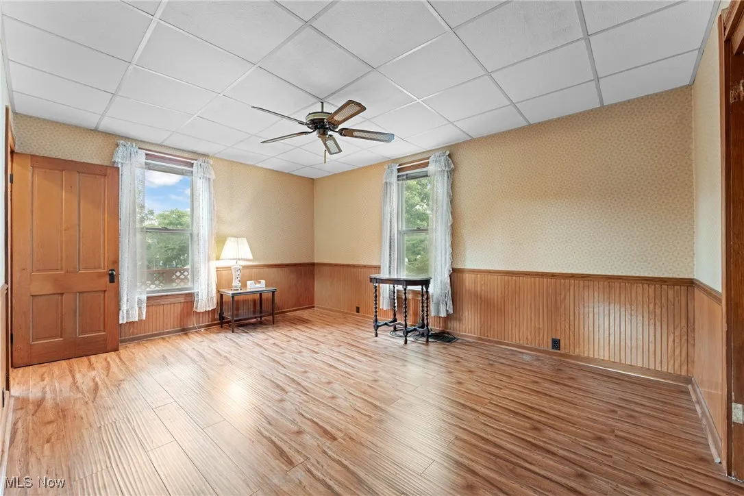 Bonus room/dining room