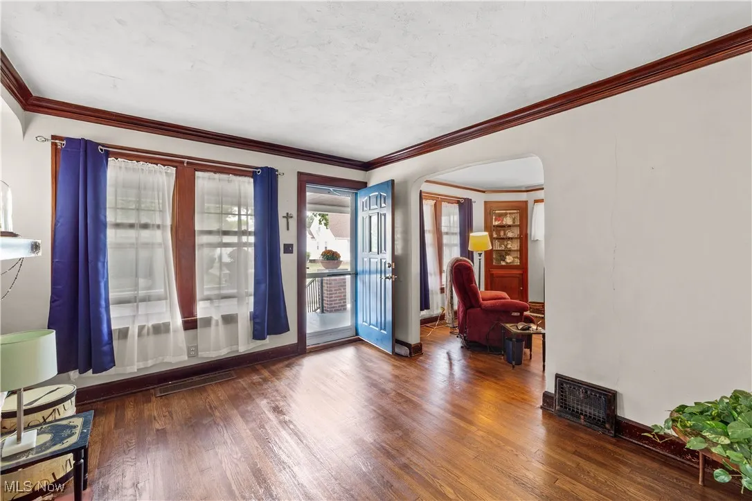 19110 Mohawk Avenue, Cleveland, Ohio 44119,MLS Now Listing ID