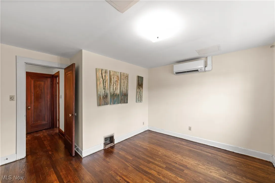 19110 Mohawk Avenue, Cleveland, Ohio 44119,MLS Now Listing ID