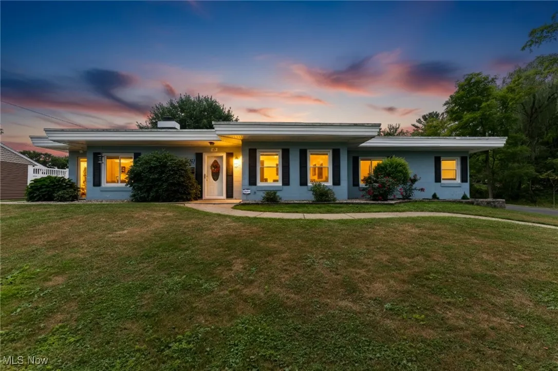 57 Belle Vista Avenue, Hubbard, Ohio 44425,MLS Now Listing ID