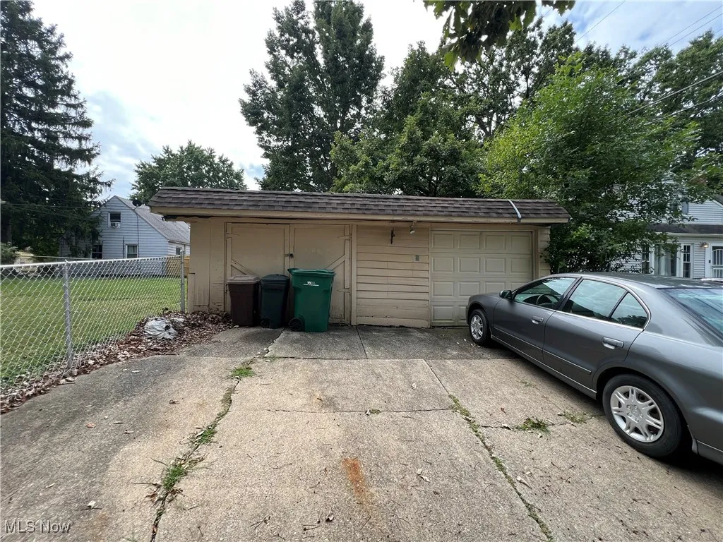 5572 South Boulevard, Maple Heights, Ohio 44137,MLS Now Listing ID