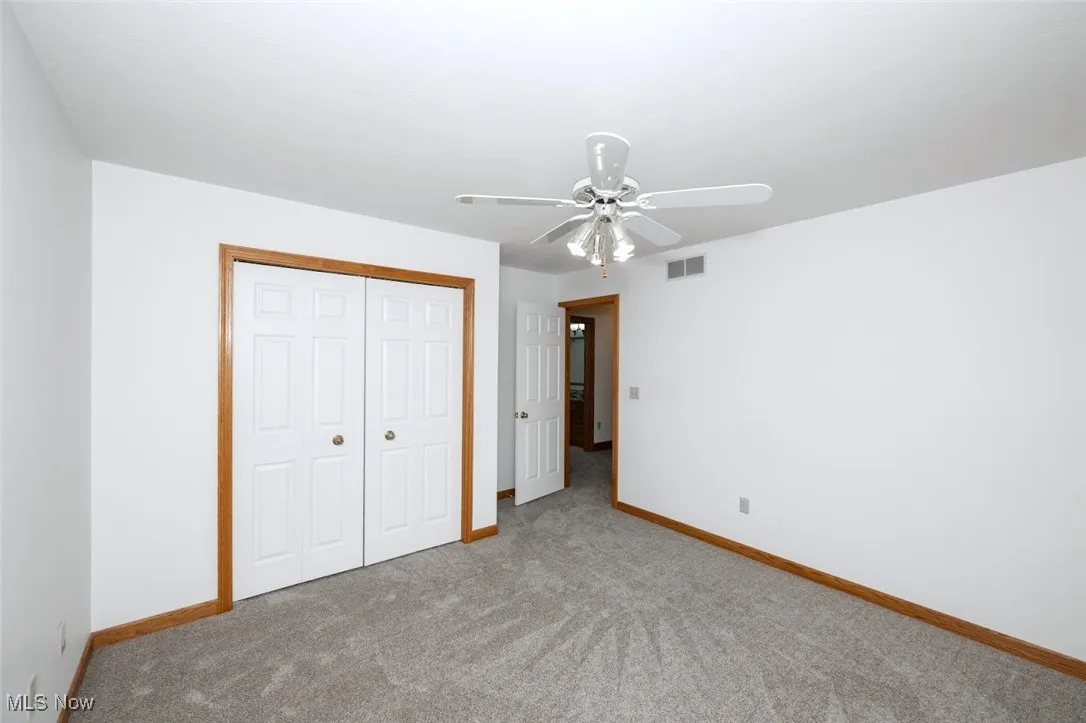 *ANOTHER BDRM W/BRAND NEW GREY CARPET 2025