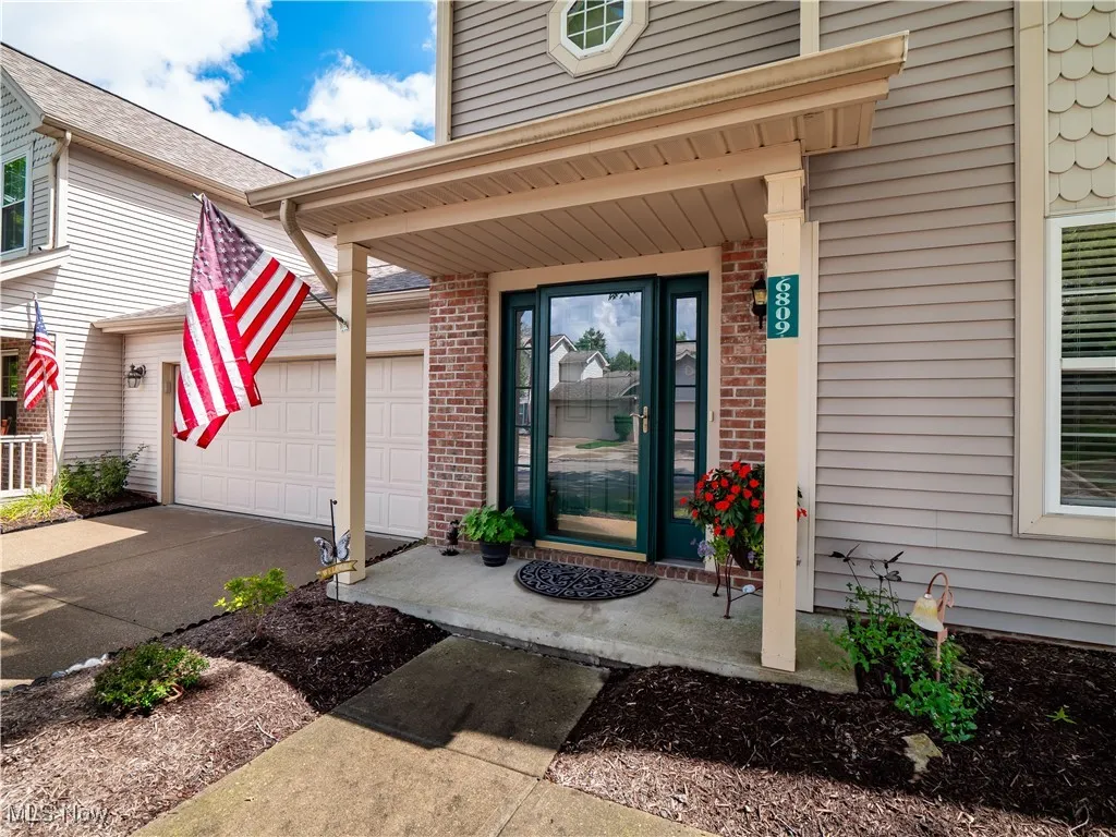 6809 Meadow Lane, Middleburg Heights, Ohio 44130,MLS Now Listing ID