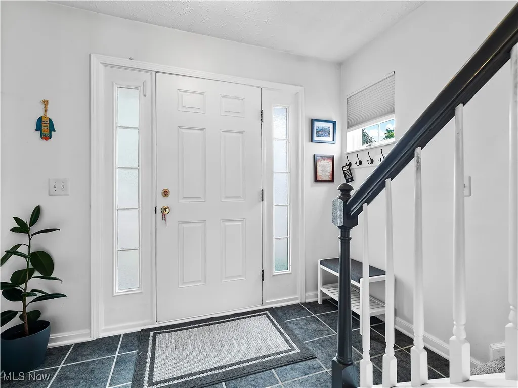 6809 Meadow Lane, Middleburg Heights, Ohio 44130,MLS Now Listing ID