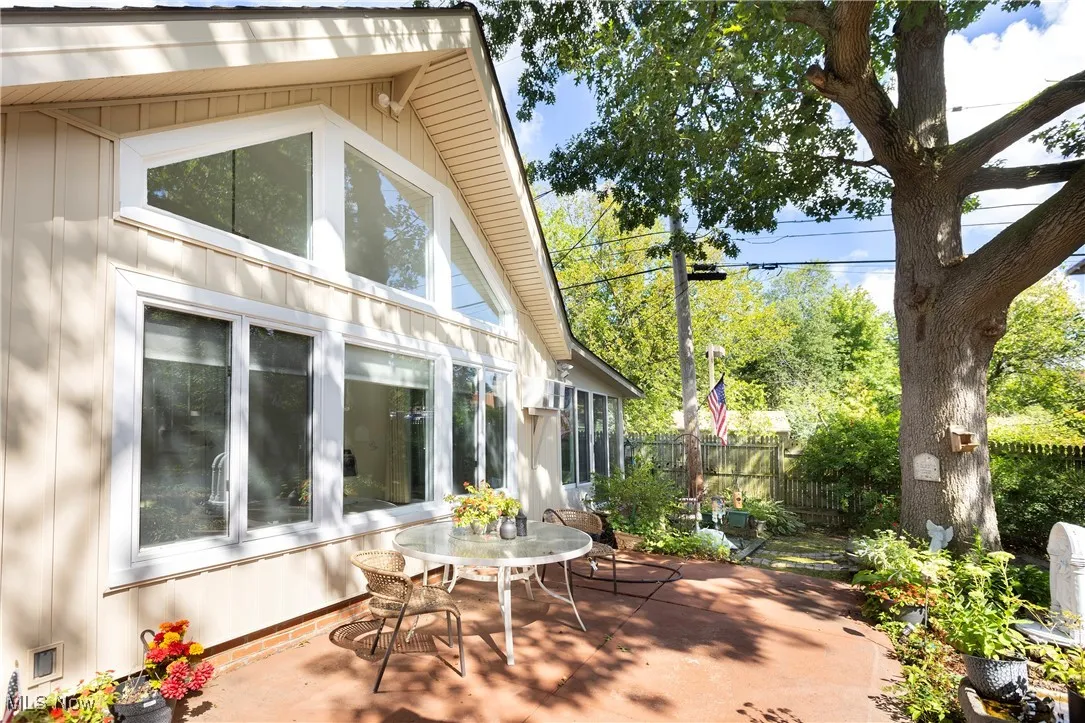 401 Columbia Road, Bay Village, Ohio 44140,MLS Now Listing ID