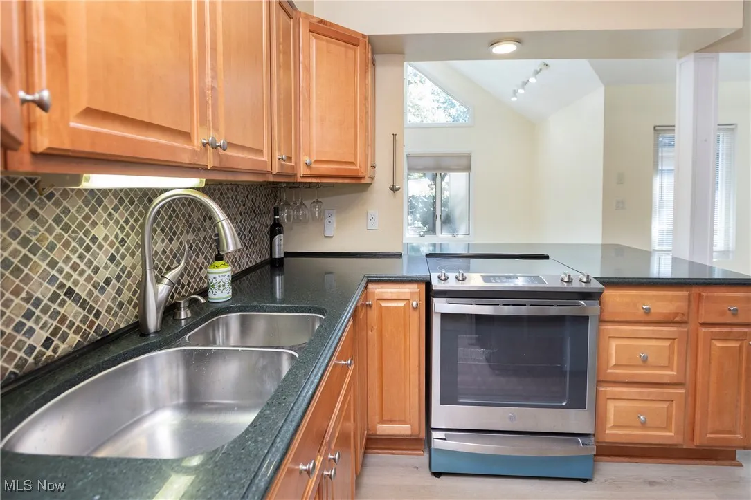 401 Columbia Road, Bay Village, Ohio 44140,MLS Now Listing ID