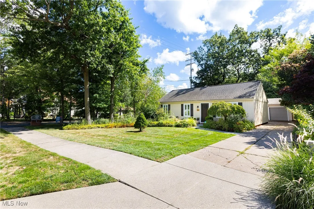 401 Columbia Road, Bay Village, Ohio 44140,MLS Now Listing ID